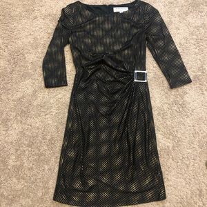 Knee length dress, 3/4 sleeves